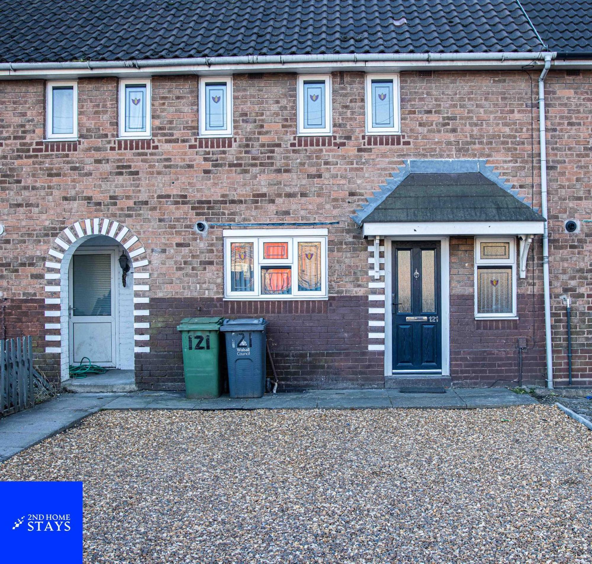 2Ndhomestays -Walsall- Charming 3-Bedroom House Exterior foto